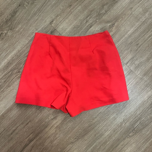 Zara Red Ruffle-Front Skort - Picture 3 of 3